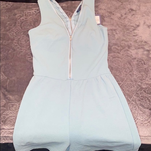 Mint zippered jumpsuit/romper - Picture 1 of 1